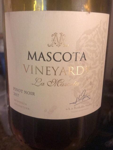 Faces Cabernet Sauvignon