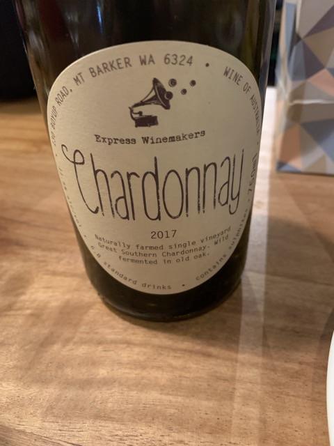 Meninas do Vinhedo Pinot Noir