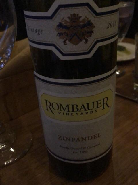 Vinho Tinto de Mesa Suave Bordô